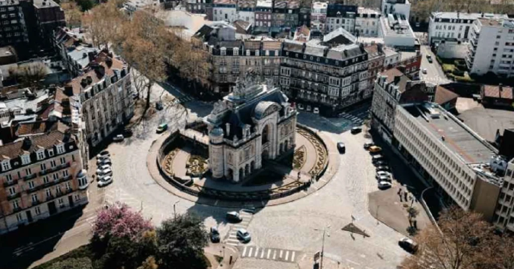 playbattlesquare exploring paris after dark